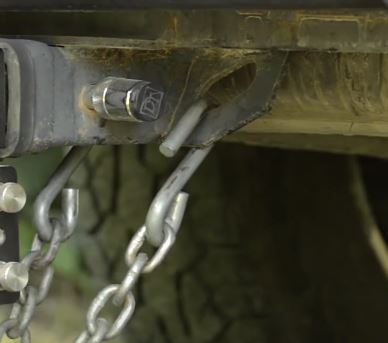 trailer safety chain hooked to vehicle with s hook
