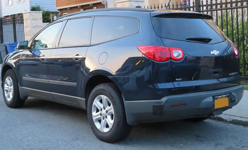 rear facing view of chevy traverse