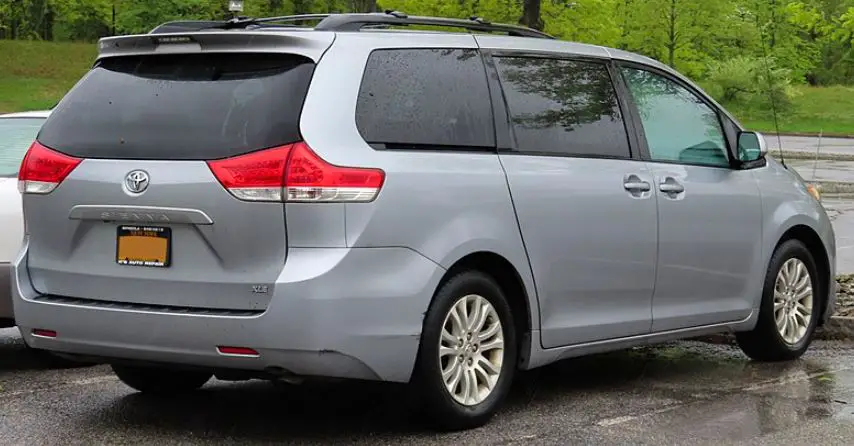 rear view of 2012 toyota sienna