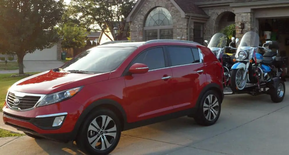 The Kia Sportage can tow up to 2,500 pounds.