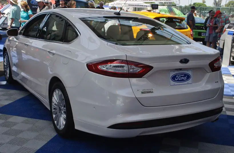 rear view of ford fusion
