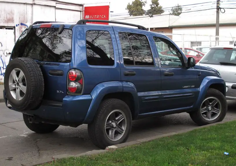 rear view of jeep liberty