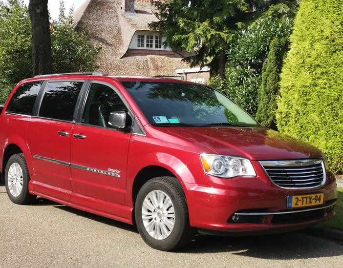 red chrysler town and country
